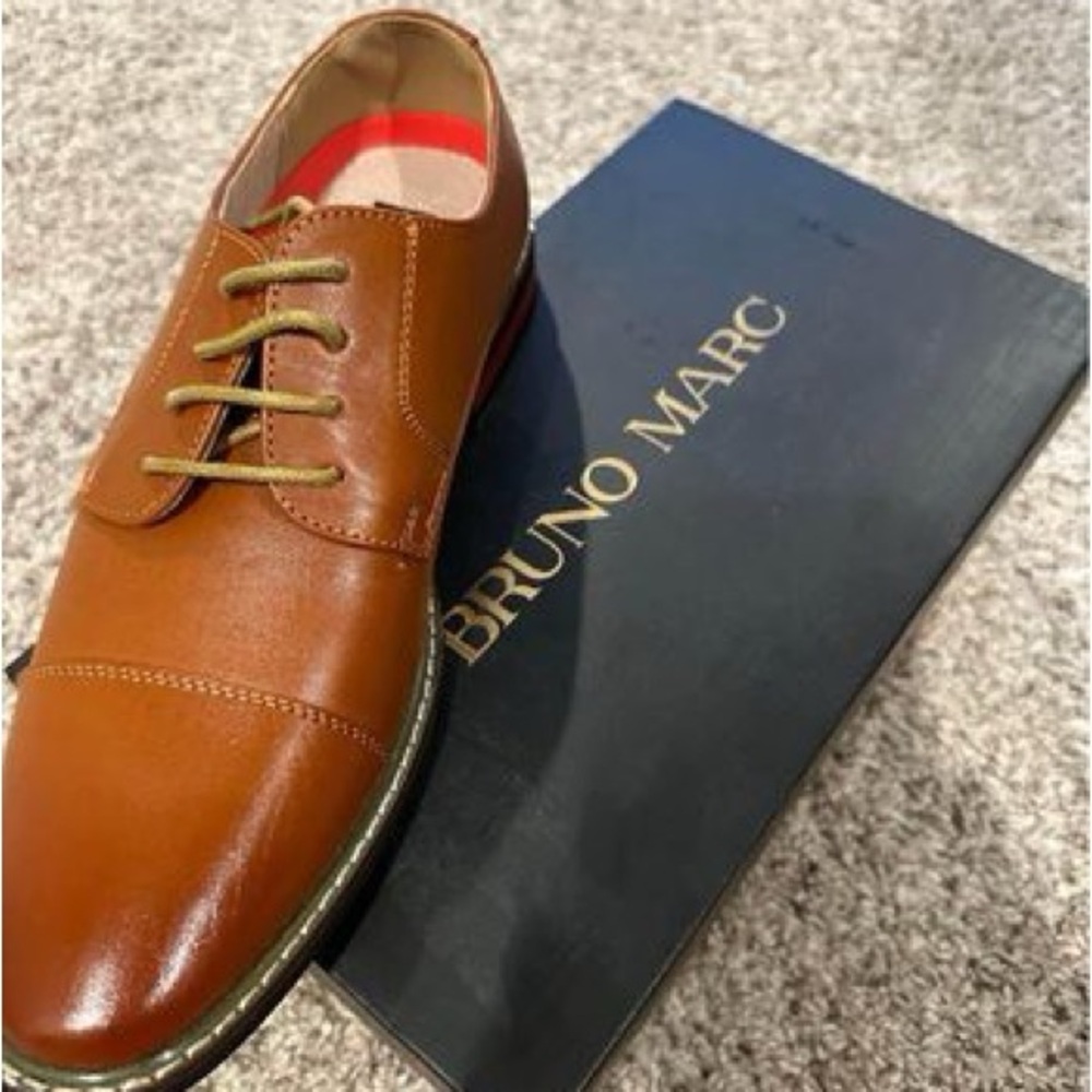 Bruno Marc men’s size 6 brown dress shoes